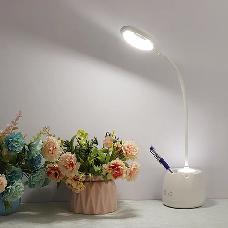 Flexible Desk Lamp and Mobile Phone Holder - Atelyx